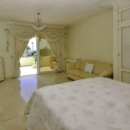 Ferienhaus 20001 - Exquisite 50m To Marbella